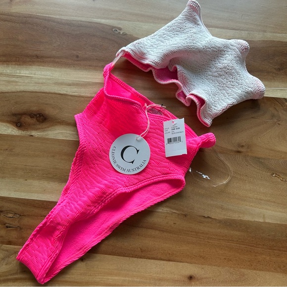 NWT Cleonie Swim Maillot One Piece Swimsuit - Picture 3 of 6